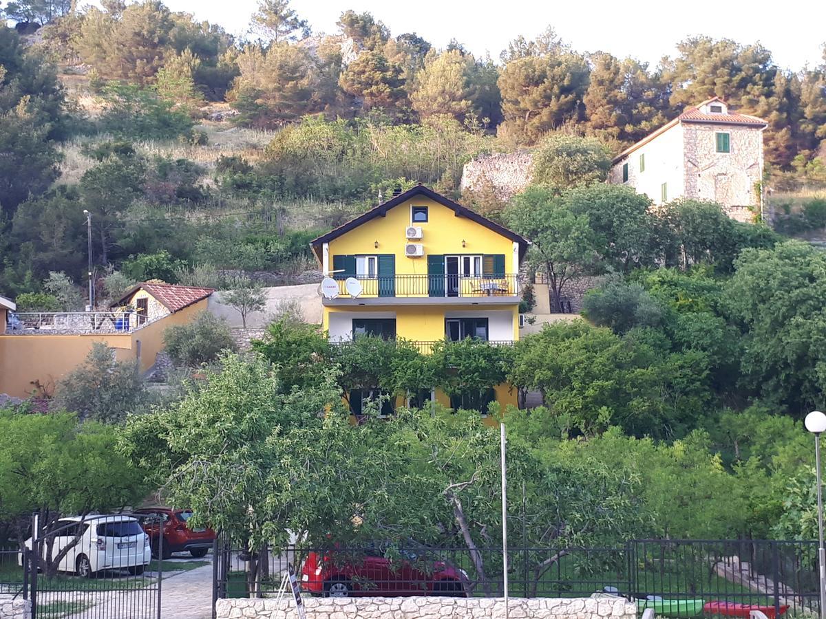 Apartments & Rooms Formenti سكرادين المظهر الخارجي الصورة